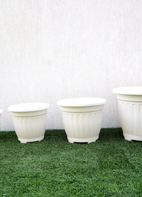 Flower Pot | Outdoor Round Plastic Planter